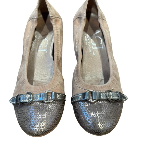 AGL Metallic Tan Ballet Flats - Picture 1 of 5